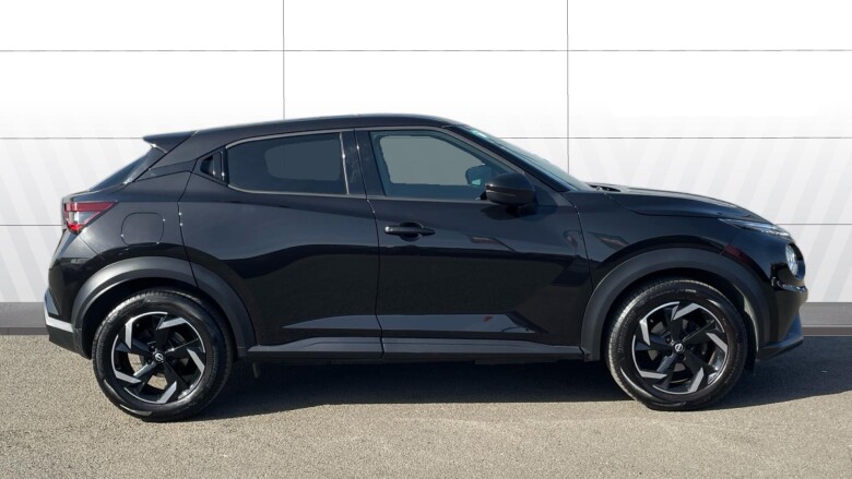 Nissan Juke 1.0 DiG-T 114 N-Connecta 5dr Petrol Hatchback